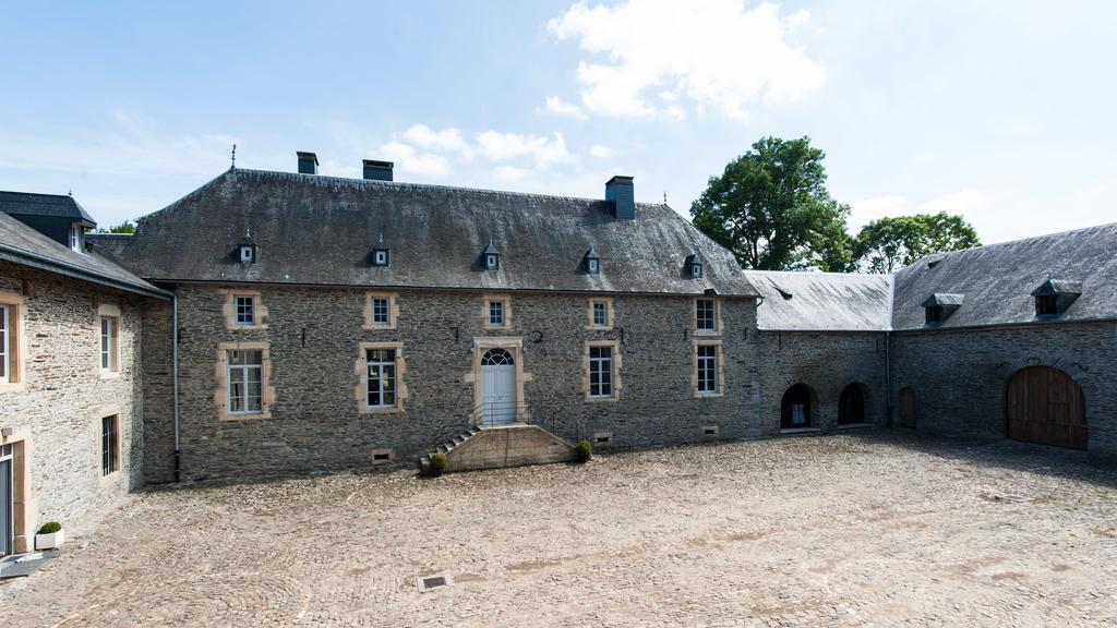 Отель Chateau De Grandvoir Нёфшато Экстерьер фото